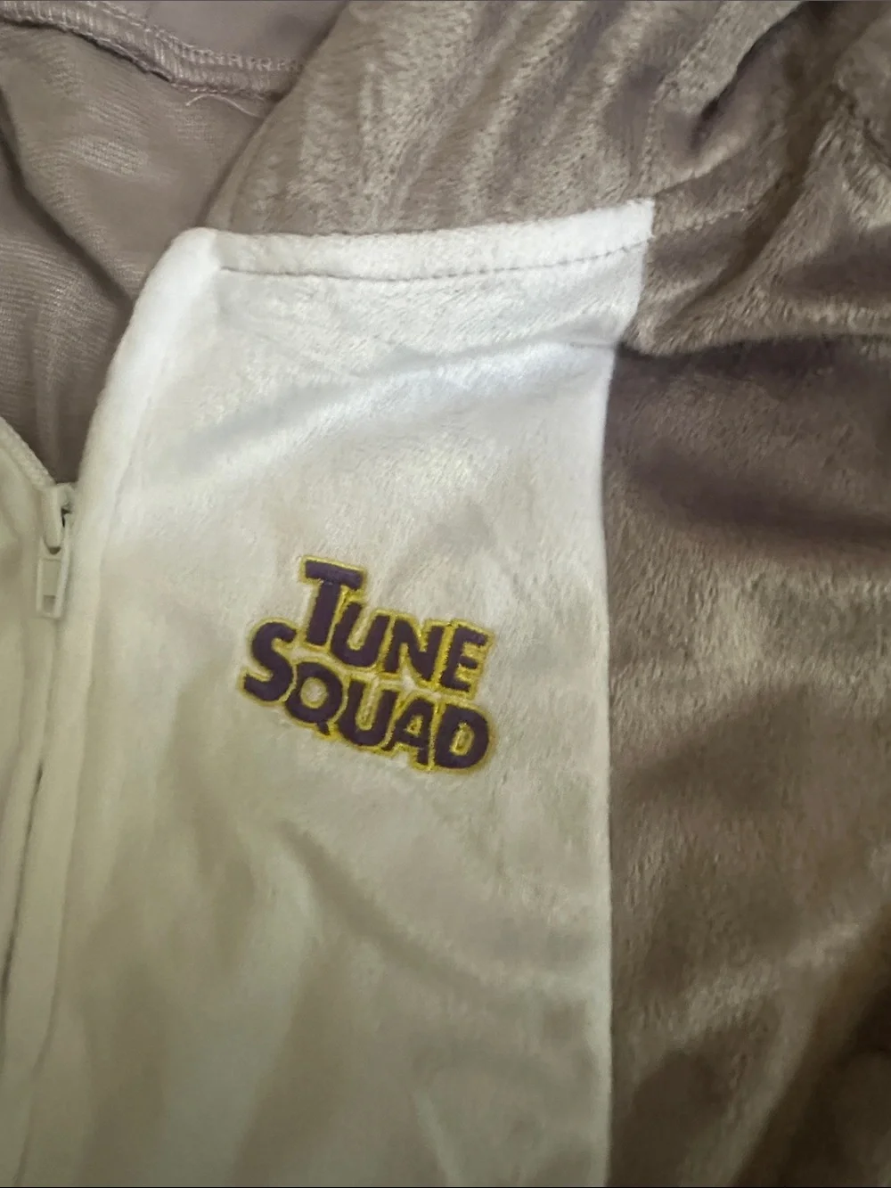 Bugs Bunny Costume Onesie Tune squad Space Jam - Picture 3 of 6